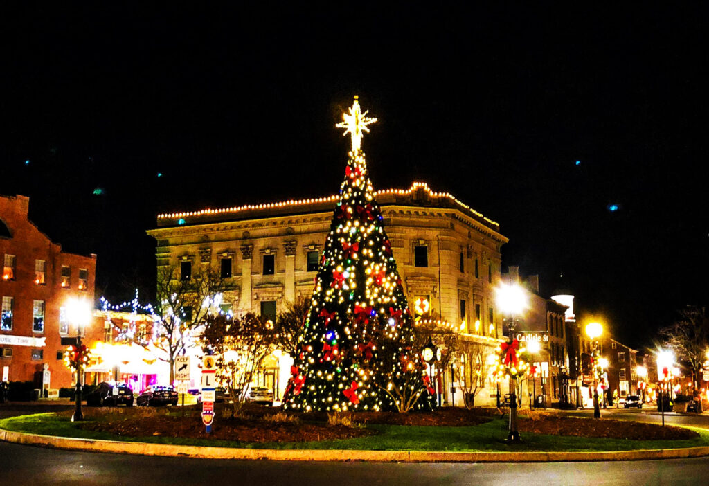 Christmas In Gettysburg – Winter 2022 Essential Guide | Gettysburg ...